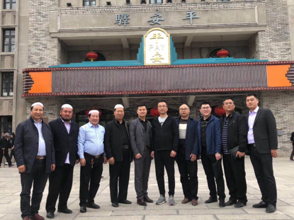 鼎鑫集團受邀調(diào)研學(xué)習(xí)“青海清真美食文化”