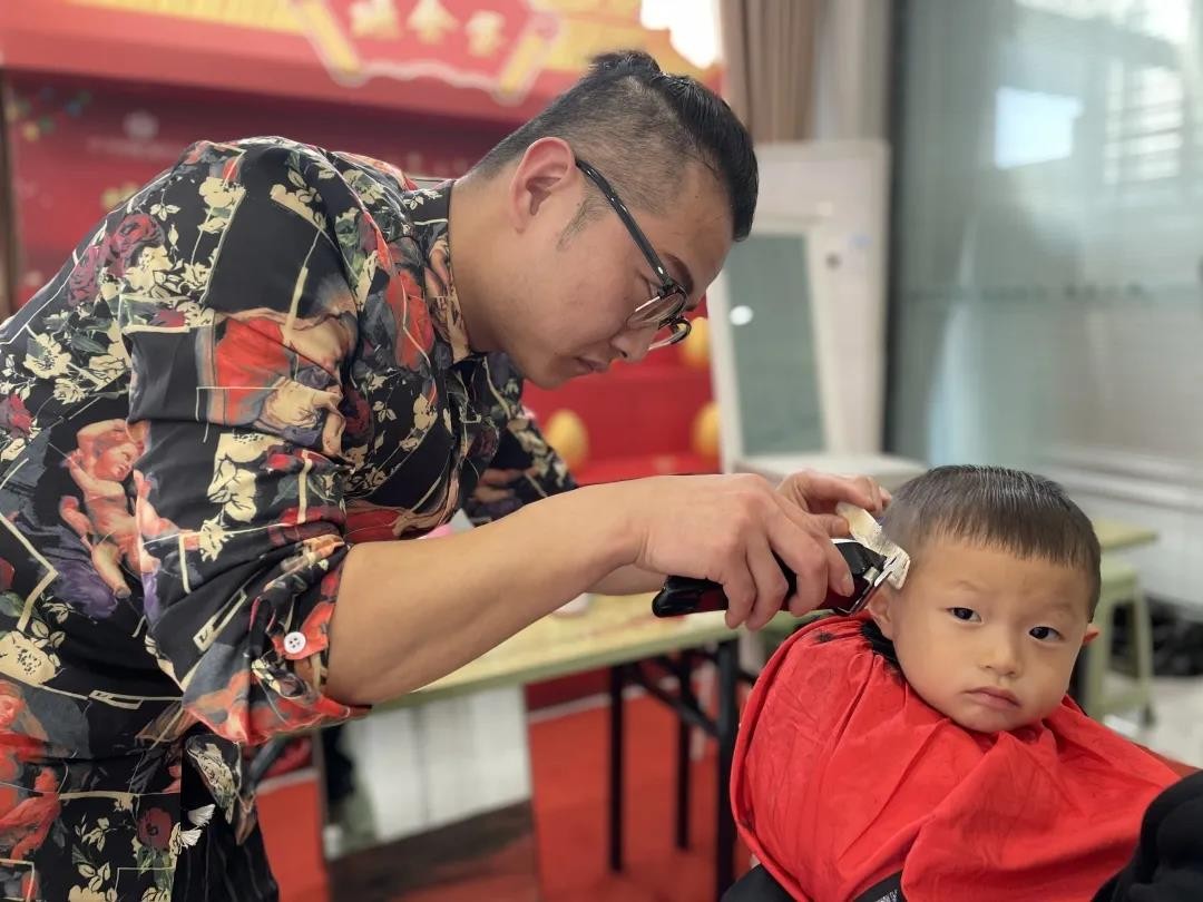 二月二丨剪龍頭、中彩頭，孝義農(nóng)產(chǎn)品大市場(chǎng)邀您免費(fèi)剪頭啦！